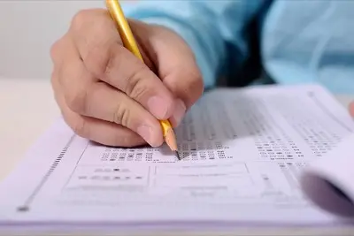 試験・資格管理システム